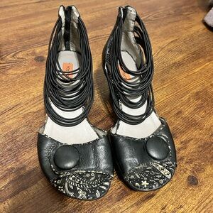 Miz Mooz Black Sandals